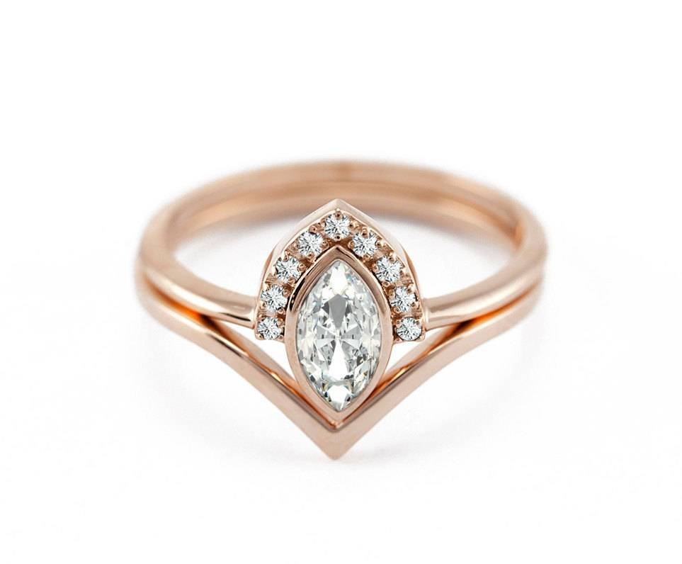 Ivona Marquise Diamond Ring With Matching Diamond Chevron Band